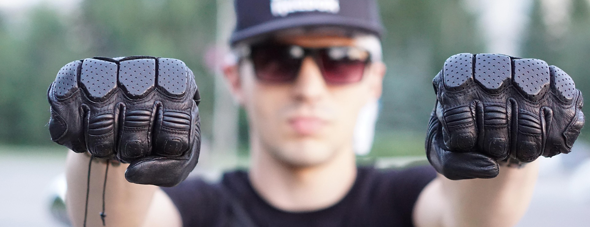 Front Page -Hestra biker 2679236 1920